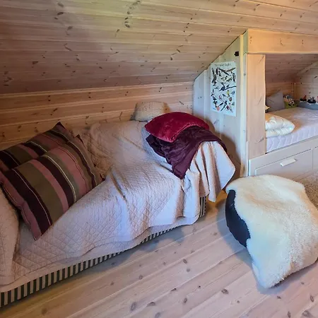 Dom wakacyjny Lovely In With Sauna *